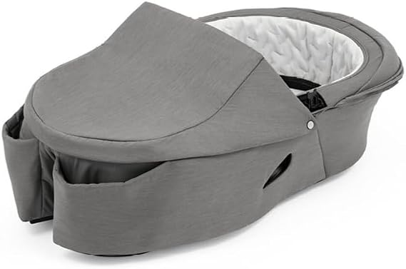 Stokke Xplory X Carry Cot, Modern Grey - Detachable Cot for Xplory X Stroller - Soft Interior Lining & Breathable Mattress - with Removable Wind Cover & Two Easy-Access Pockets