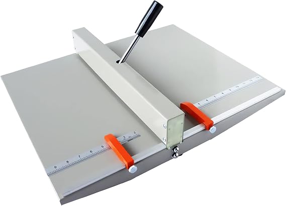 18"/460mm Manual Creasing Machine, A3 Manual Paper Creaser with 2 Magnetic Block for Files Photos Menus Book Covers Creasing