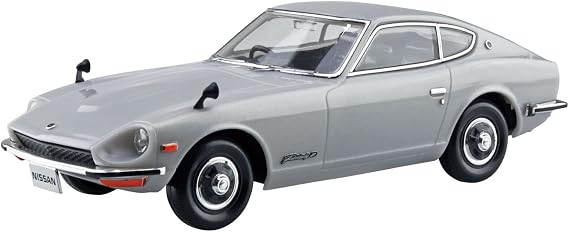 Aoshima Bunka Kyozai 1/32 The Snap Kit Series Nissan S30 Fairlady Z Silver Color Coded Plastic Model 13-D