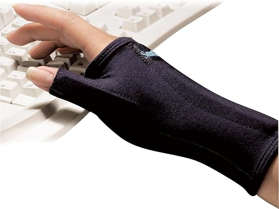 SmartGlove with Thumb Support, Medium, Fits Left Hand/Right Hand, Black