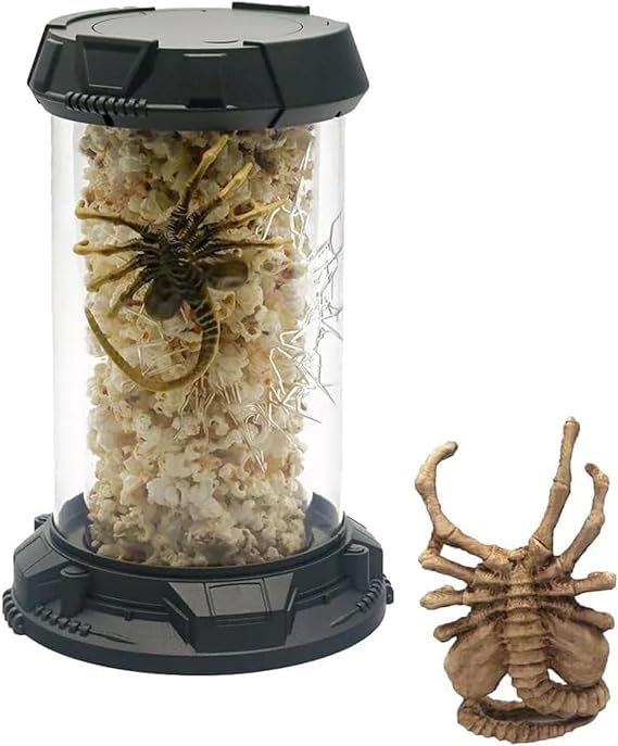 Gothic Facehugger Popcorn Bucket, Horrible Cool Facehugger Water Tank, Scary Alien Xenomorph Popcorn Bucket for Desktop Decoration Home Decoration with Extraterrestrial Charm