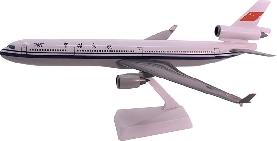 CAAC MD-11 1:200 Scale - Plastic Snap-Fit Model Airplane - Collectible Model Replica of CAAC Airlines Aircraft - Part# AMD-01100H-019