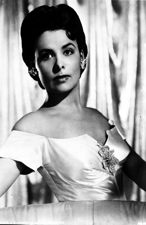Lena Horne of Portrait in Black and White wearing Elegant Gown Photo Print (8 x 10)
