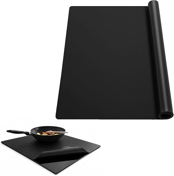 Induction Hob Protector Mat, Heat-Resistant Surface Cover for Induction Cooktops, Customisable Kitchen Protector Mat with Scratch Protection, Black Design for Daily Cooking Use