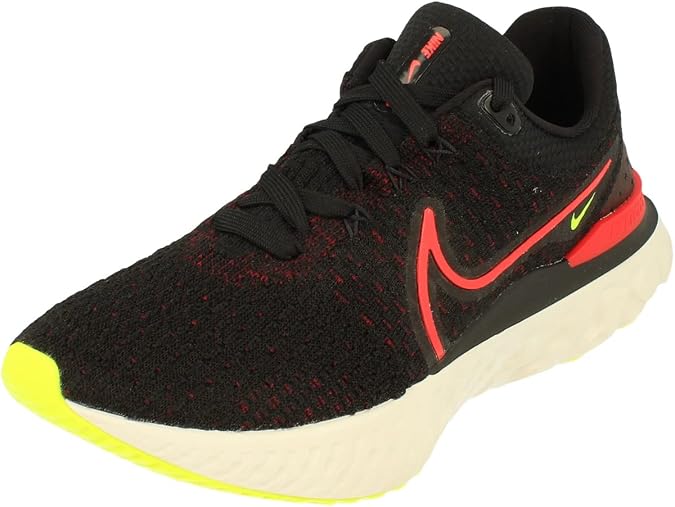 NIKE Men's React Infinity Run Flyknit 3Sneaker
