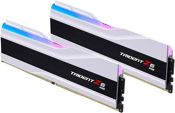 G.SKILL Trident Z5 RGB Serisi (Intel XMP 3.0 ve AMD Expo) DDR5 RAM 32GB (2x16GB) 6000MT/s CL36-36-36-96 1.35V Masaüstü Bilgisayar Belleği UDIMM - Mat Beyaz (F5-6000J3636F16GX2-TZ5RW)
