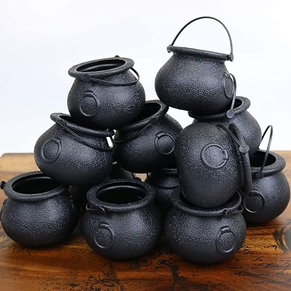 GiftExpress 24-Pack Mini Cauldron Candy Kettles, Novelty Treat Holders for St Patricks Day Pot of Gold and Halloween, Black Party Favor Containers