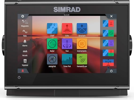 Simrad GO チャートプロッター 魚群探知機 トランスデューサーとレーダーオプション付き C-MAP Discover Chartカード