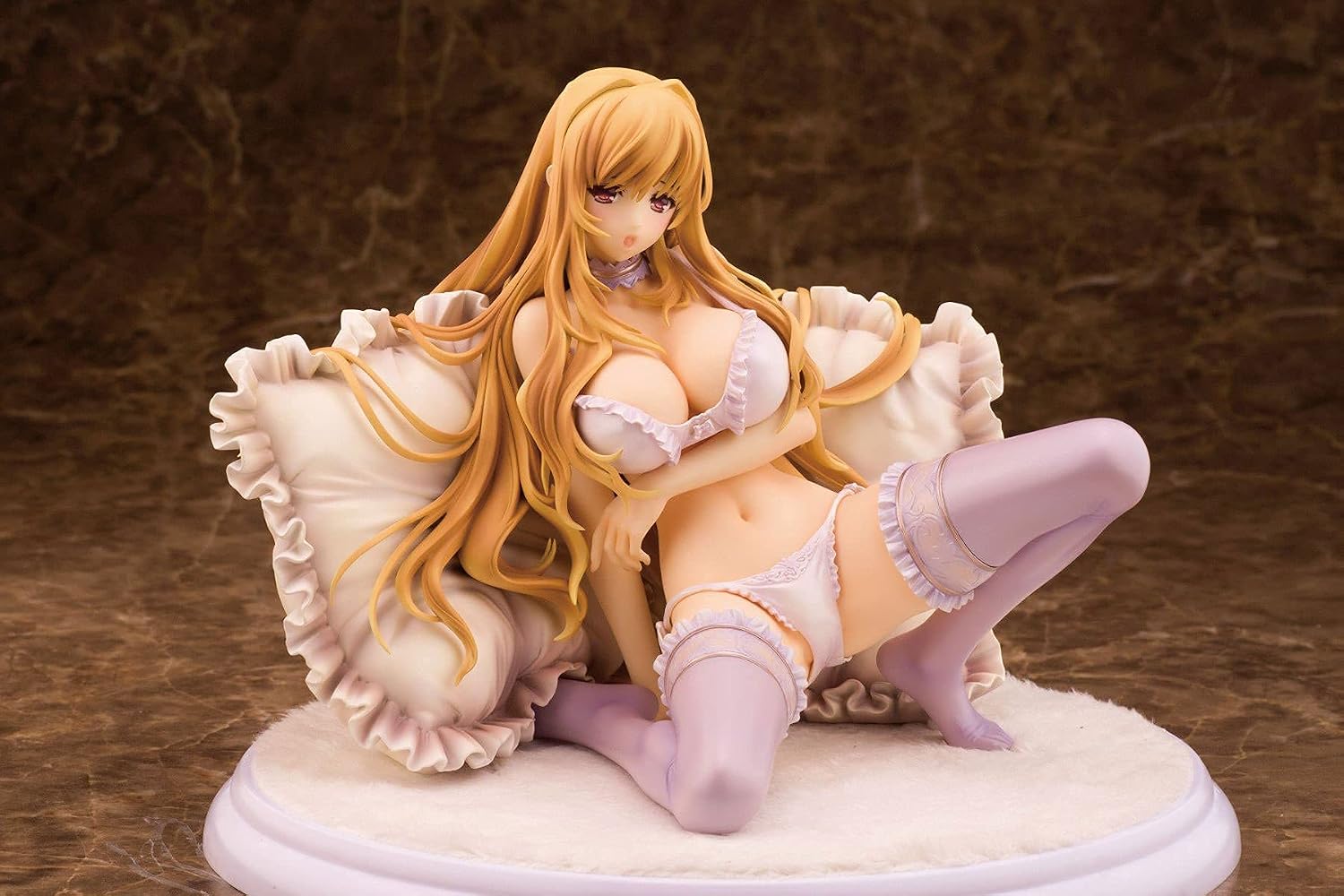 MXYSP 15CM Limited Edition Skytube Alphamax Oyakorankan Kamishiro Kotone PVC Action Figure Stand Anime Beautiful Girl Figure Japanese Model Doll Gift Collection Ornaments Desktop Decoration