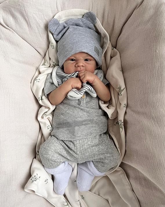 Reborn Baby Dolls 19Inch Soft Cloth Weighted Body Silicone Reborn Newborn Doll Lifelike Baby Dolls that Look Real Child Birthday Gifts Dolls Toys & Accessories