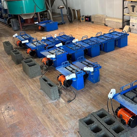 Handheld Mini Concrete Block Making Machine, Brick Press with 45s Fast Forming, Portable Cement Block Machine for Construction & Paving Projects H3