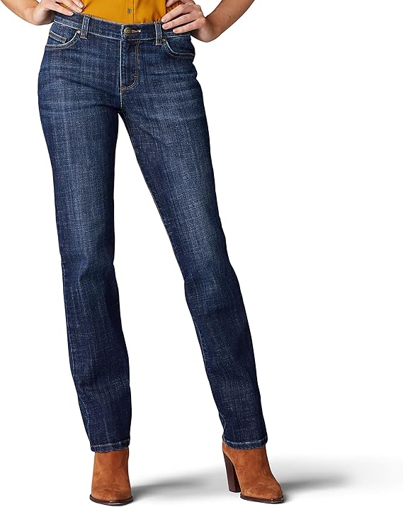 Lee Women's Petite Relaxed Fit Straight Leg Jean
