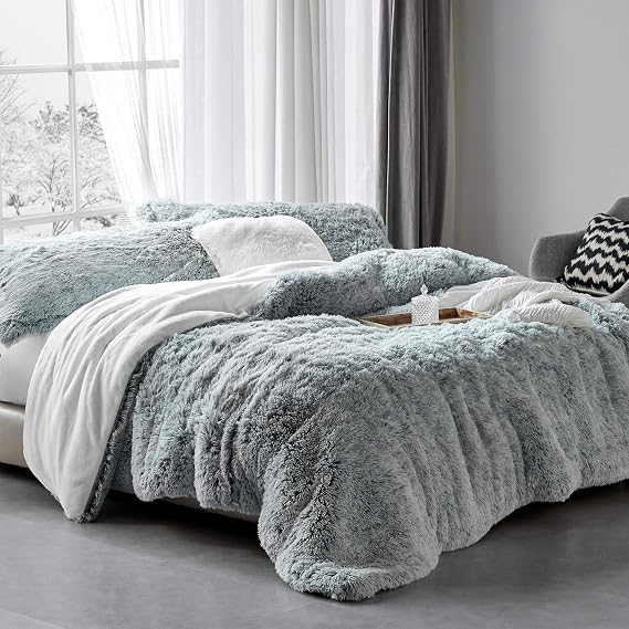 Are You Kidding? Coma Inducer Oversized King Comforter - Frosted Navy Gray