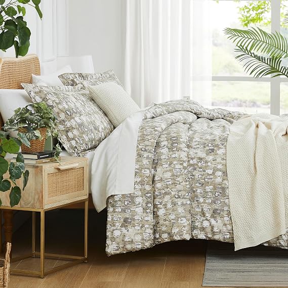4-Piece Twin/Twin XL Comforter Set Microfiber Taupe with 1 Pillow Sham