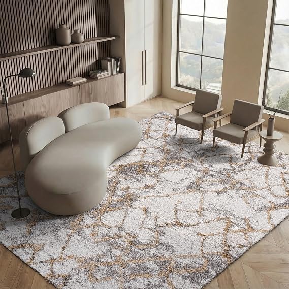 SAFAVIEH Area Rug 8x10 - Horizon Shag Collection - Large - Ivory & Gold, Modern Design, Non-Shedding & Easy Cleaning, Ultra Plush Thick Pile, Ideal for Living Room, Bedroom, Dining Space (HZN894D)